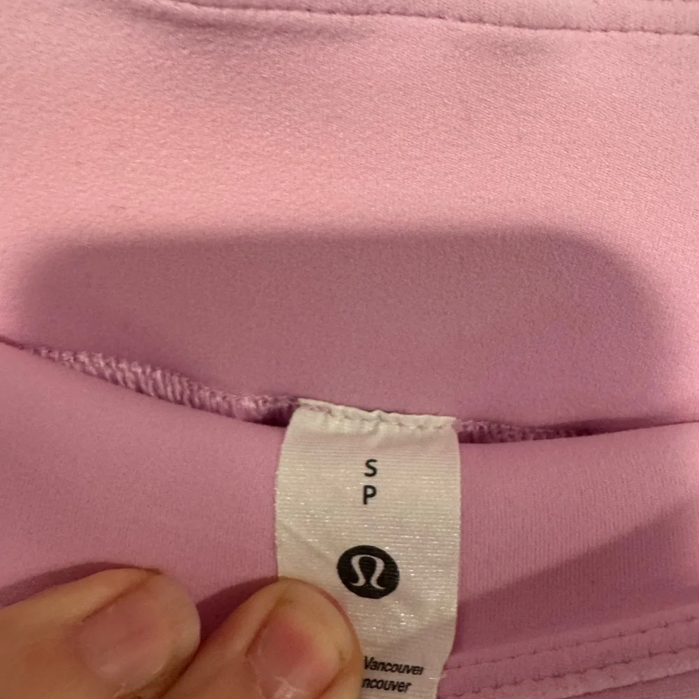 lululemon athletica size small